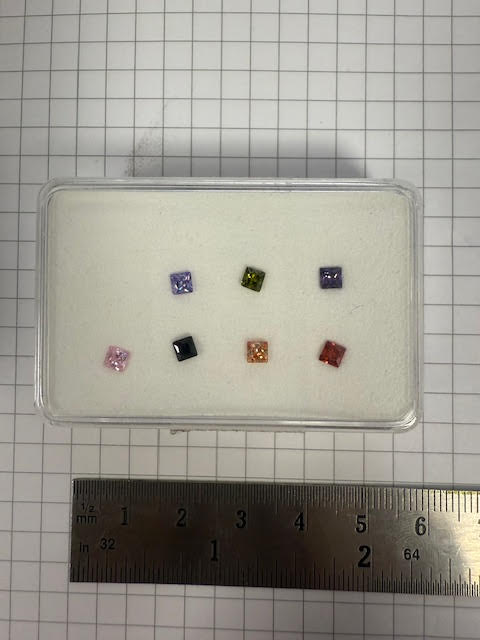 Showmodel bakje zirconia's 12#