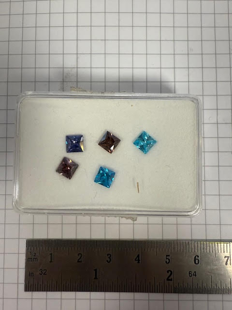 Showmodel bakje zirconia's 14#