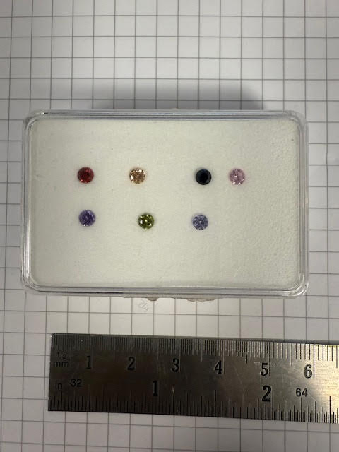 Showmodel bakje zirconia's 15#